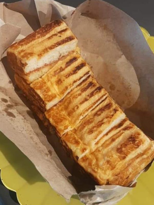 Roti Bakar/Tape bakar