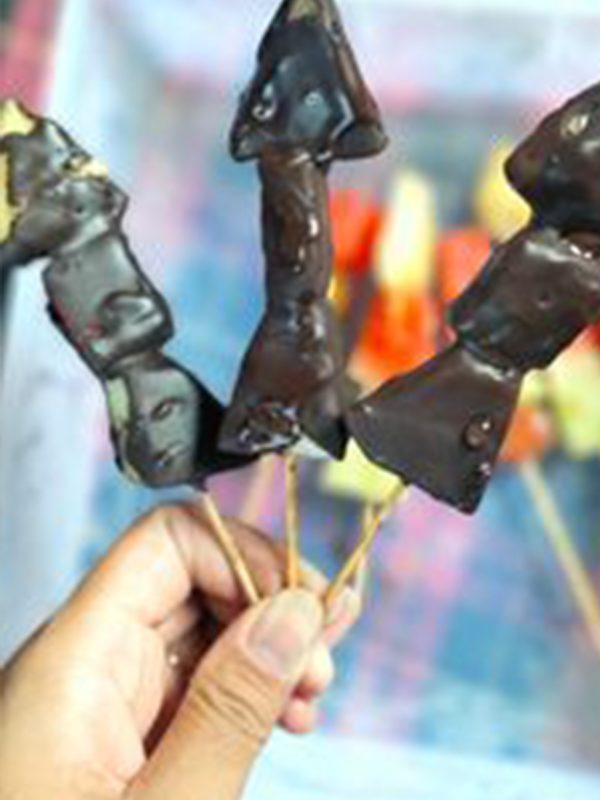 Sate Buah Coklat
