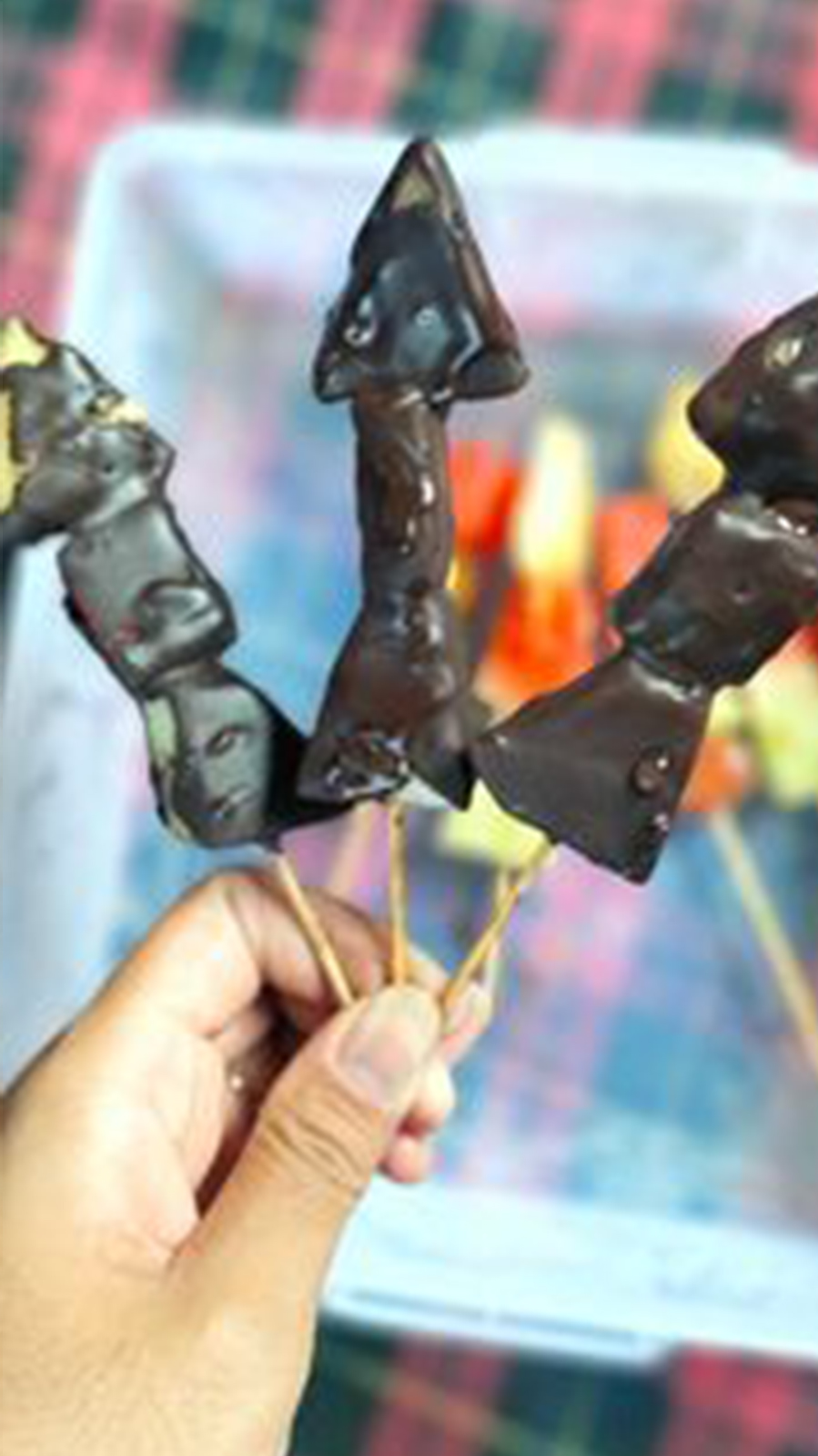 Sate Buah Coklat